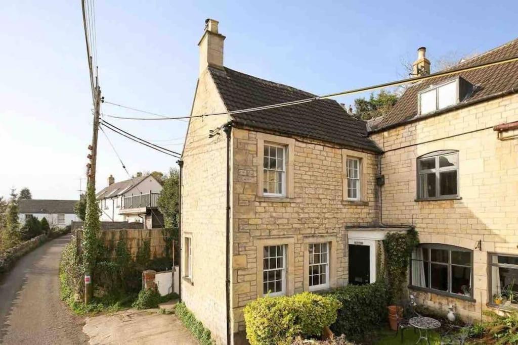 A Beautiful Cotswolds Cottage In Stroud สเตราด์ ภายนอก รูปภาพ